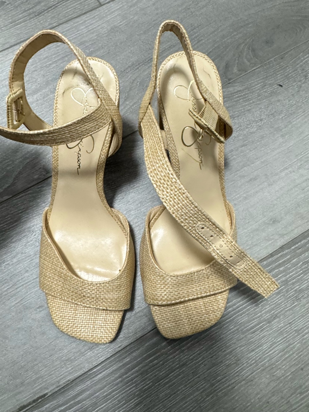 Sz 8 Jessica Simpson Natural Woven Heels